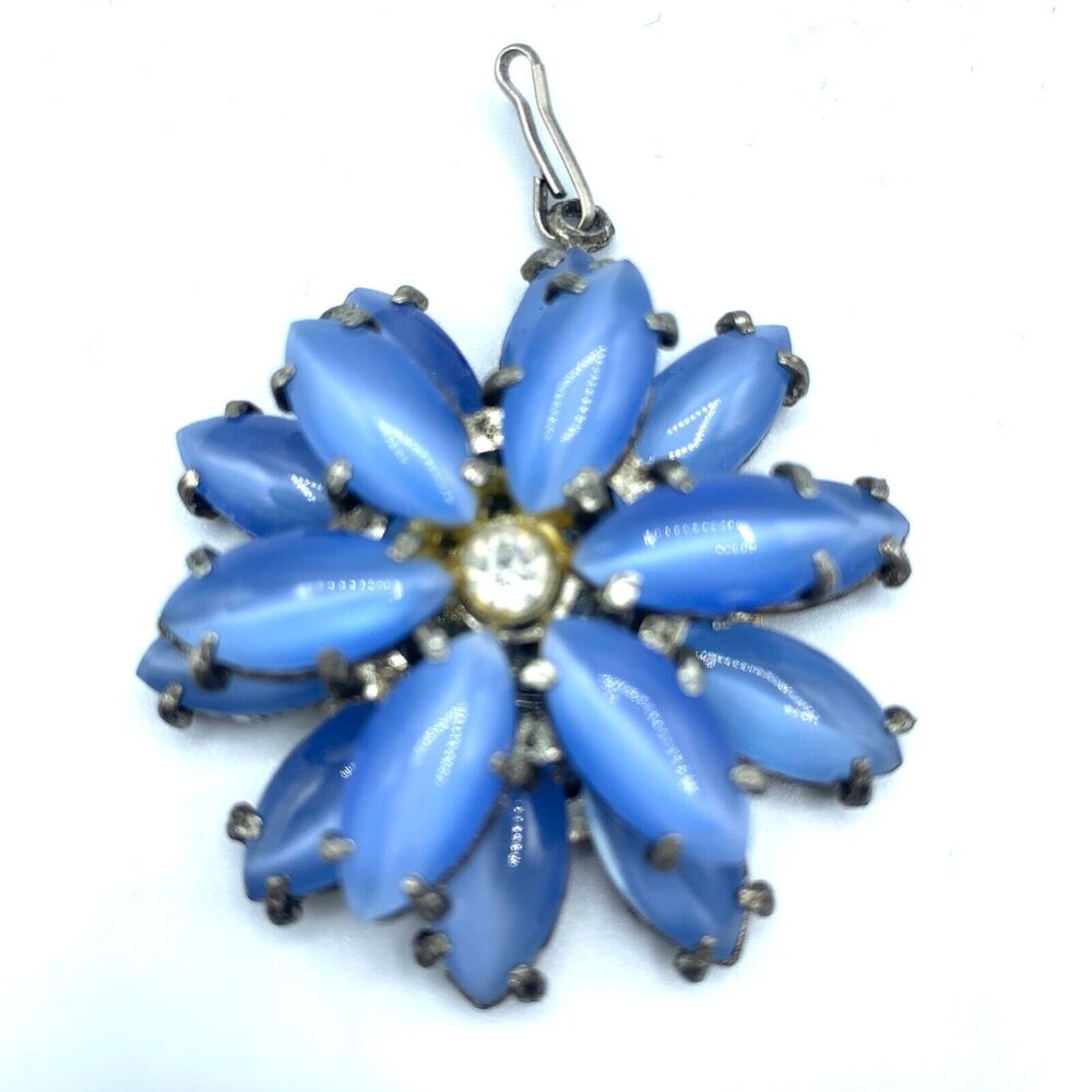 Vintage Juliana Style blue double starburst pendant unsigned